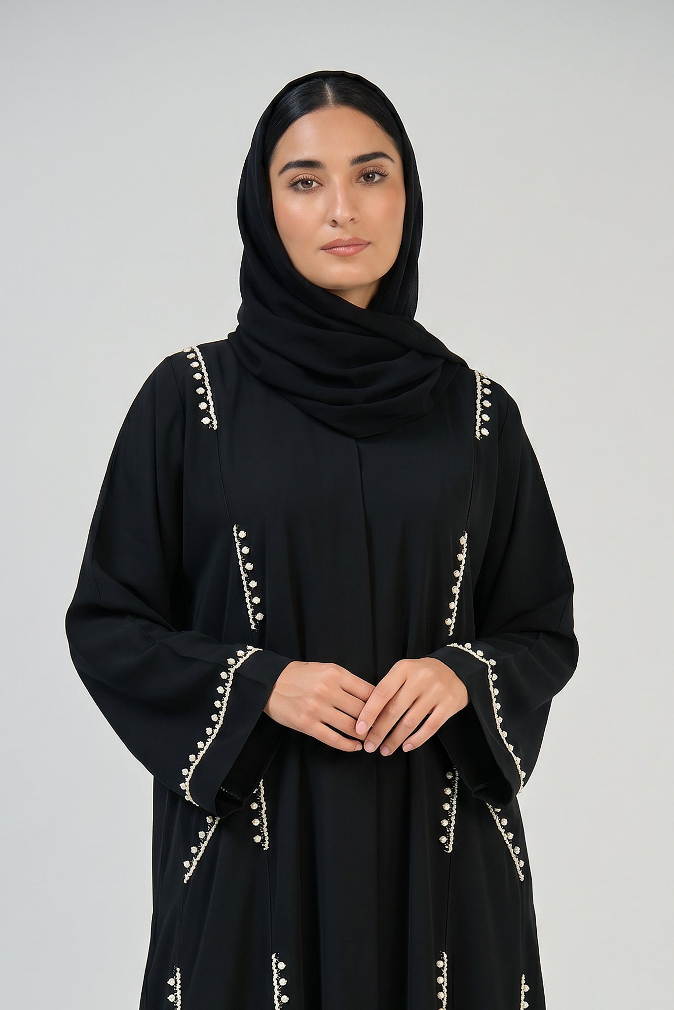 Noir Pearl Abaya