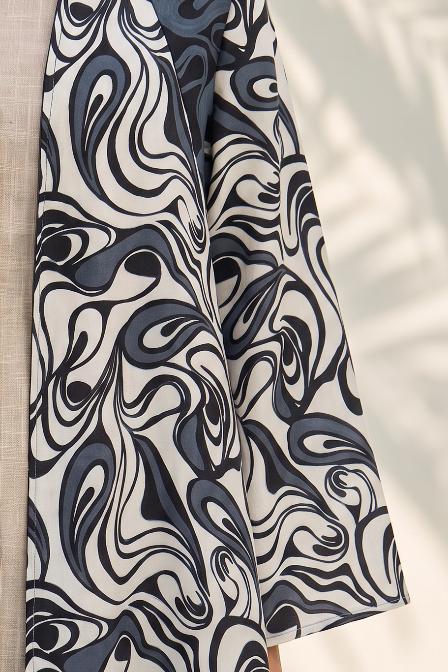 Marble Wave Abaya