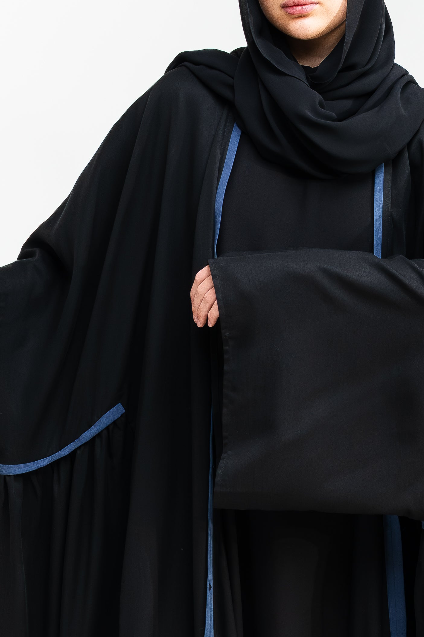 Midnight Contour Abaya with Blue Trim