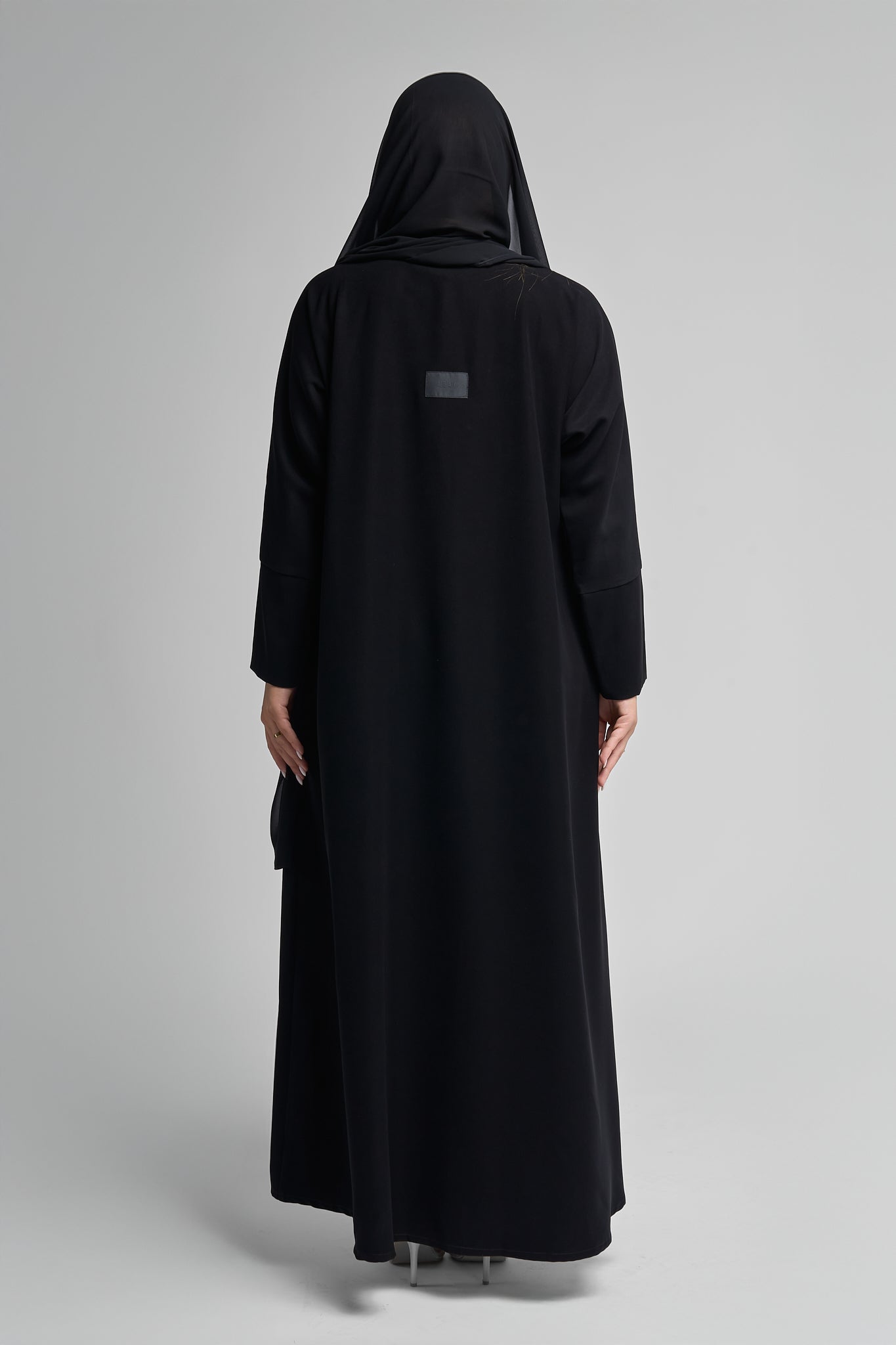 Midnight Bloom Abaya