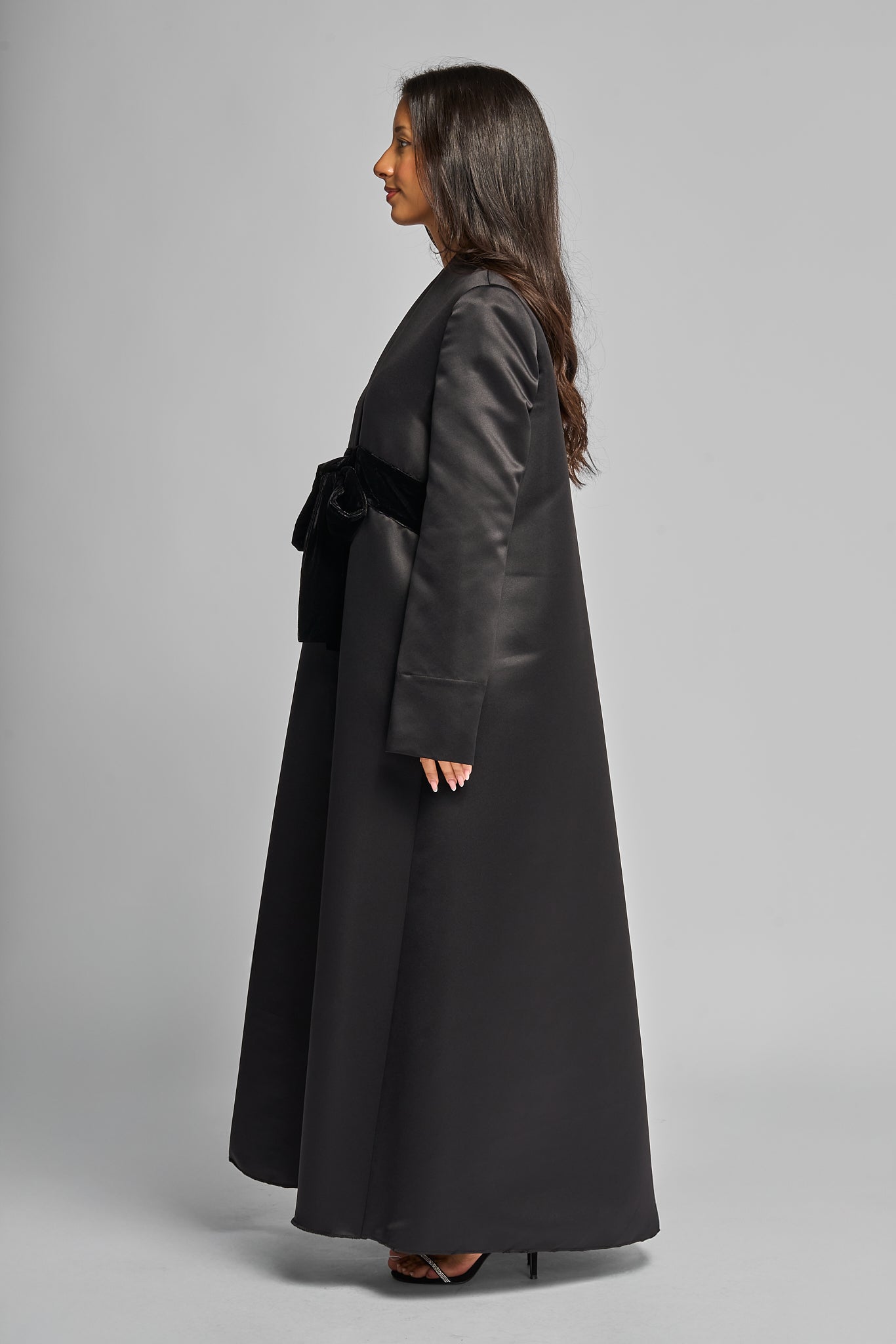 Velvet Bow Abaya