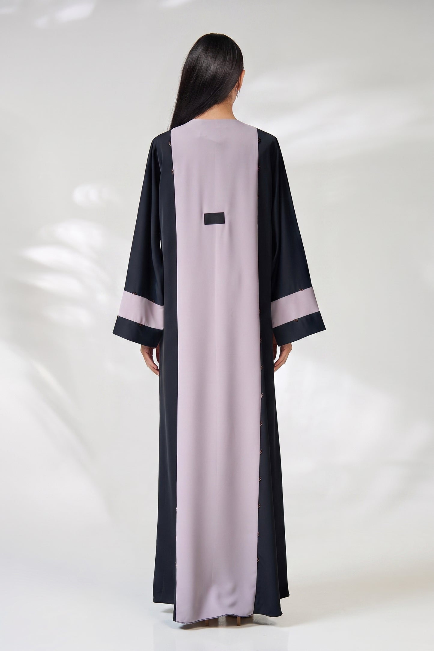 عباية دانتيل زهر الخوخ (نسخة)