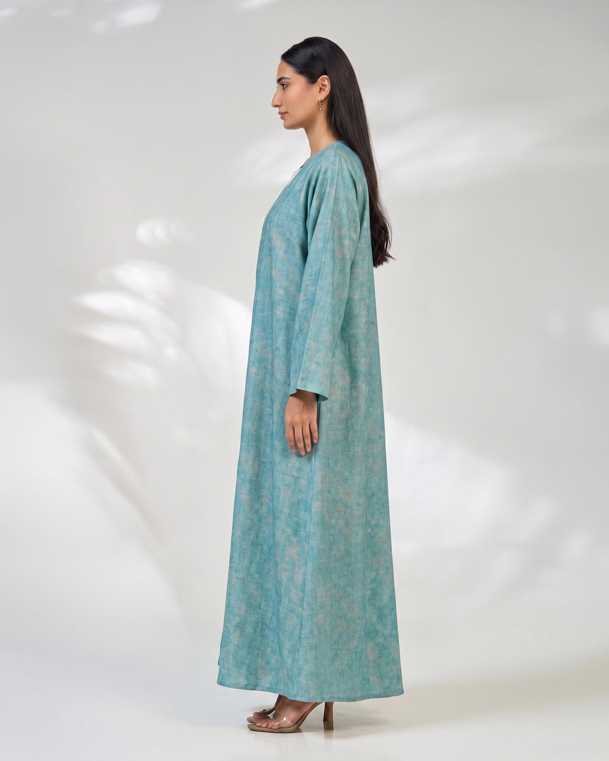 Aqua 22 Abaya