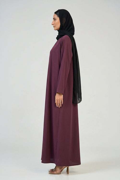 Mulberry Plum Pleated Abaya – hover image