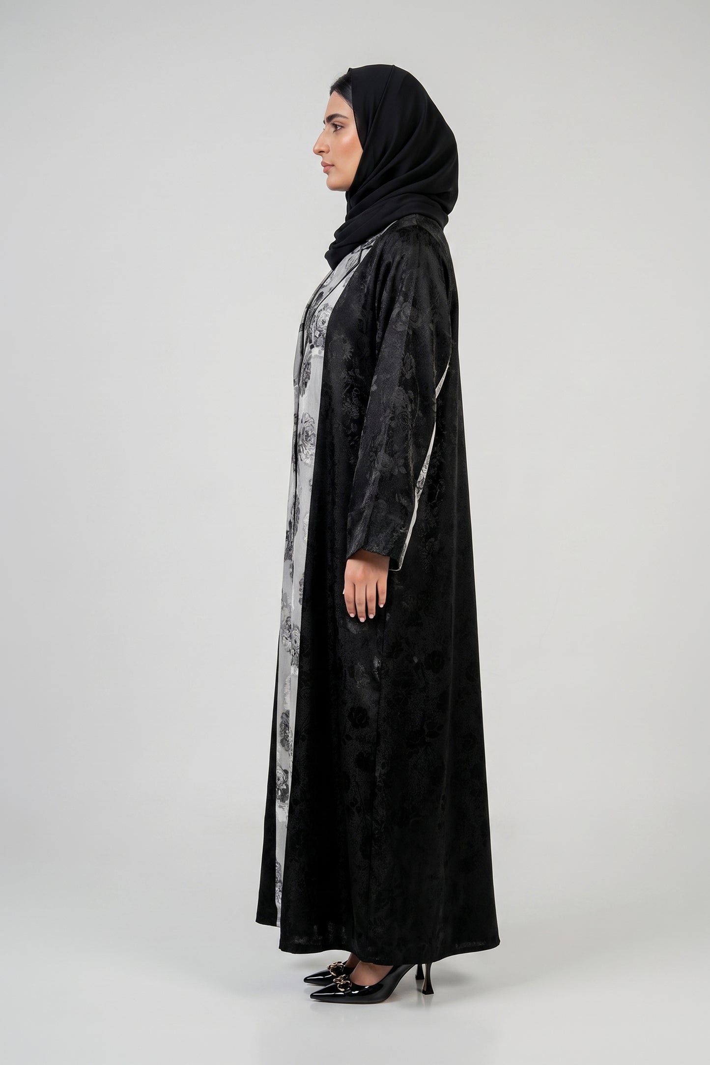 Floral Contrast Panel Abaya with Tailored Lapel Design