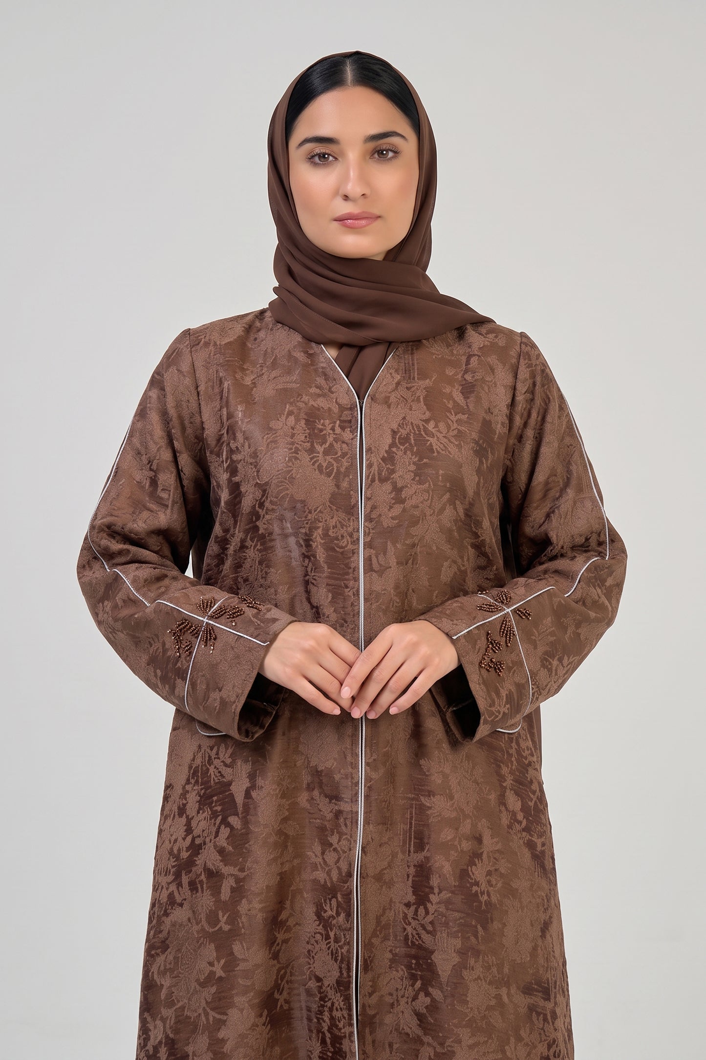 Elegant Floral Jacquard Abaya with Embellished Pocket Detail