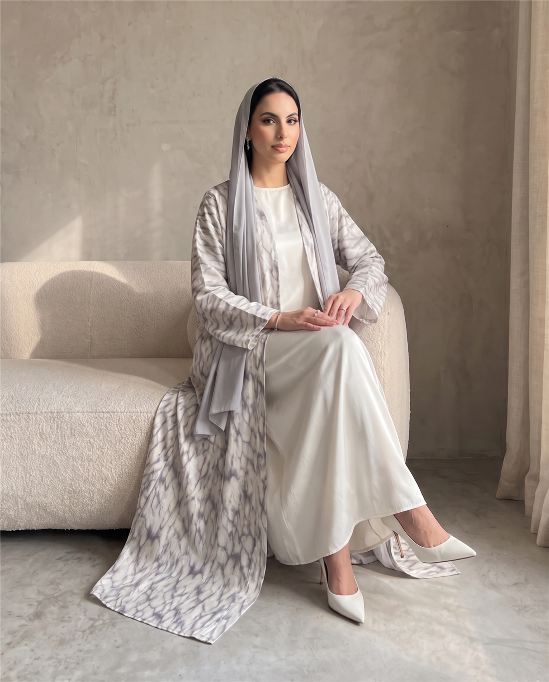 Modern Marble Design Open Abaya with Soft Drape