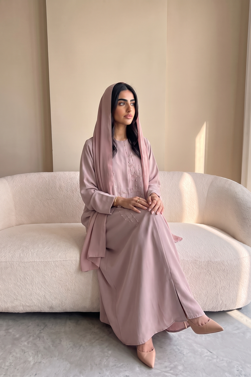 Pink Blush Harmony Abaya – hover image