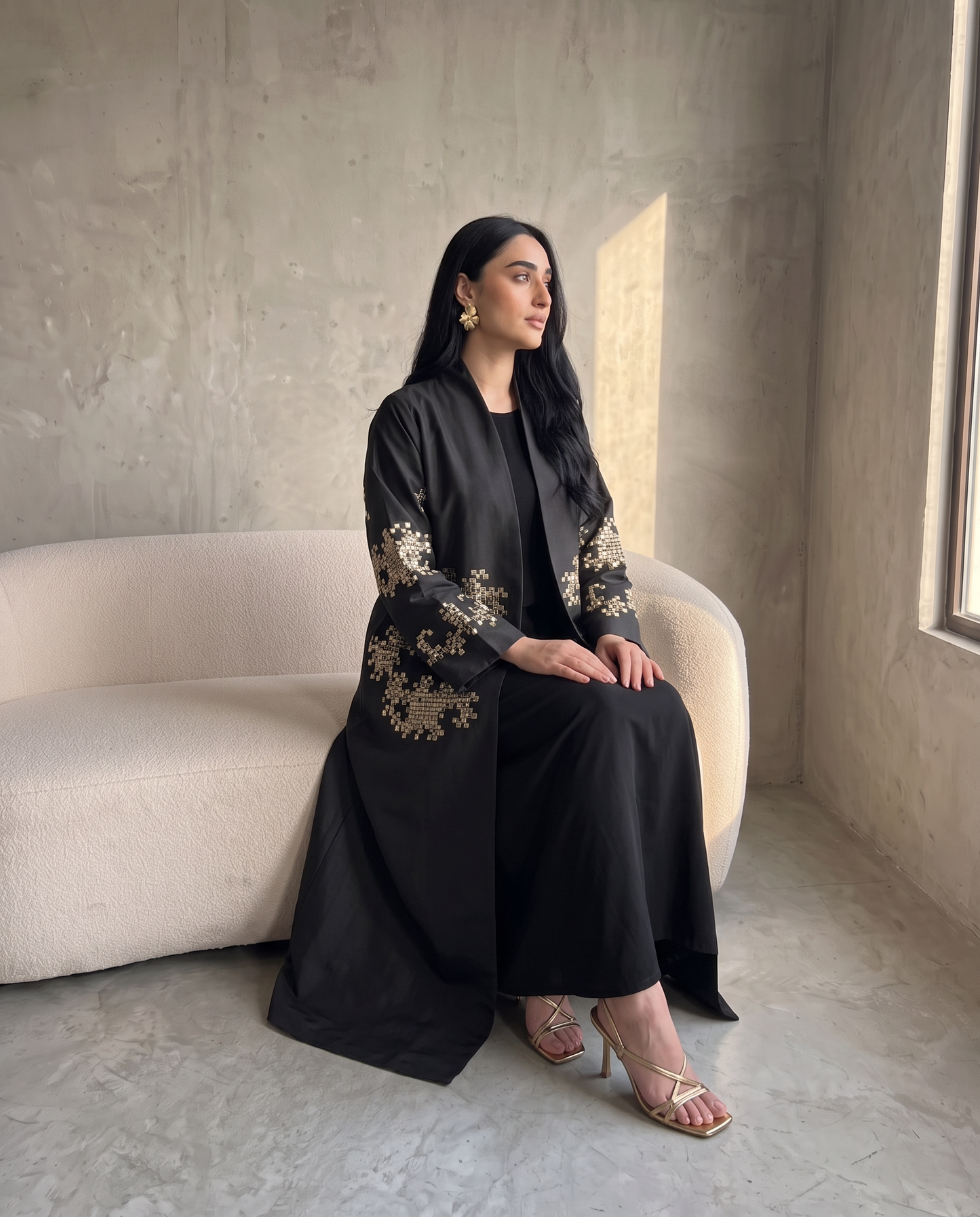 Embroidered Black Taffeta Abaya with Mosaic Floral Detailing