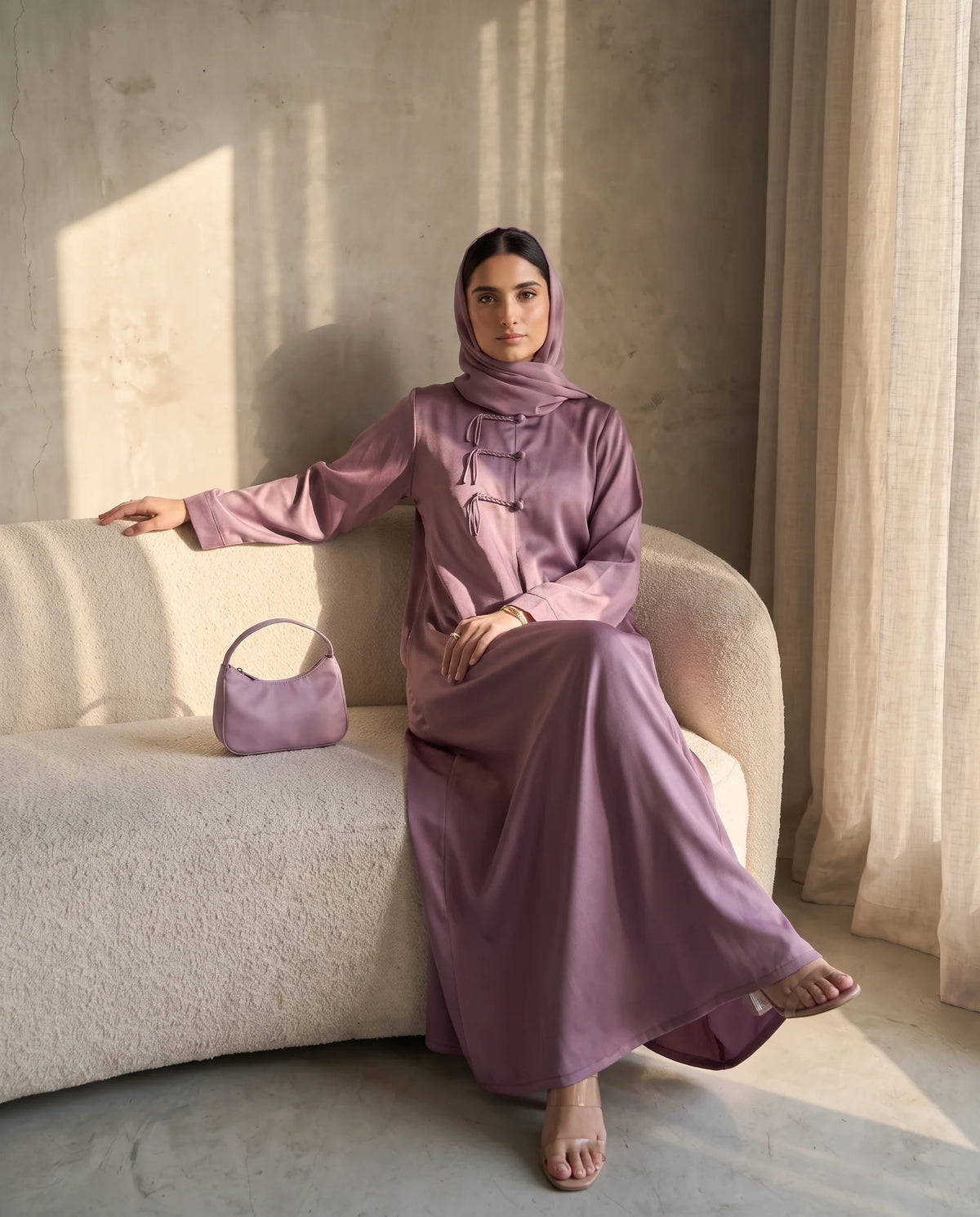 Lavender Loop Abaya