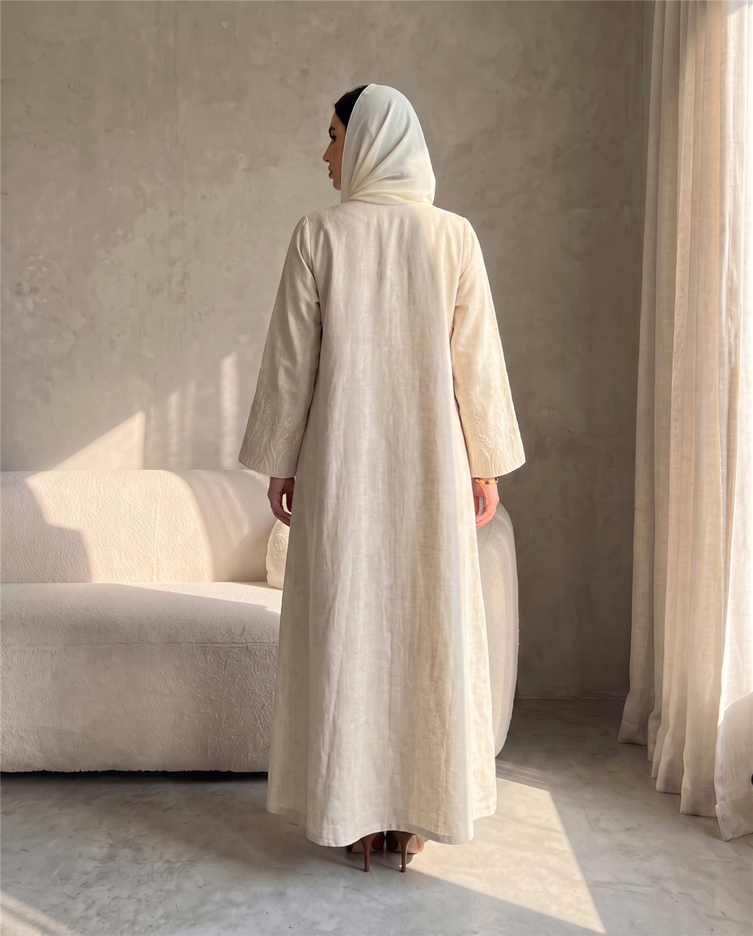 Minimal Embroidered Linen Abaya with Clean Open Front