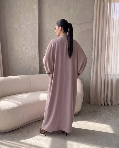عباية مفتوحة فاخرة بلمسة نهائية ناعمة