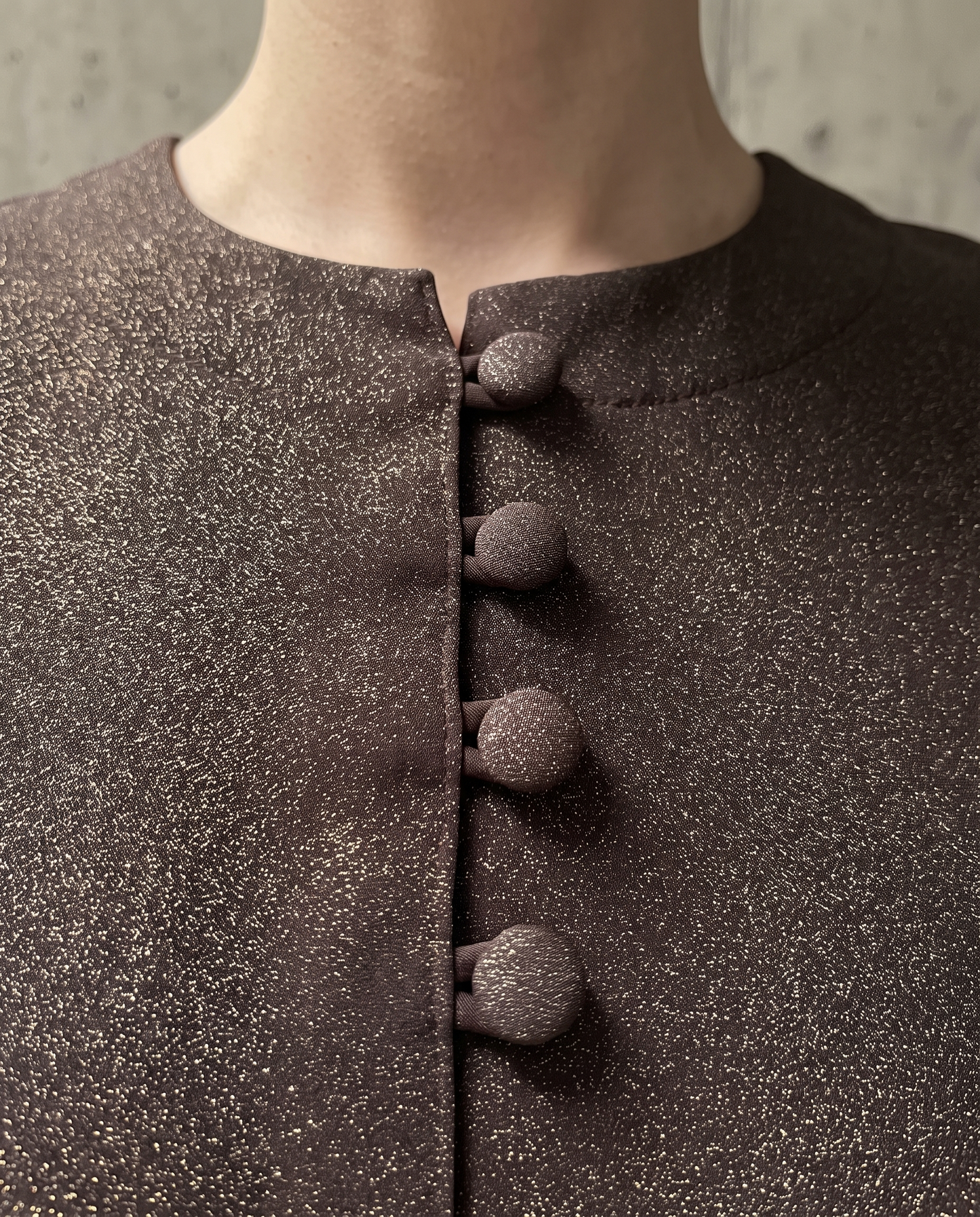 Tailored Bronze Button Abaya