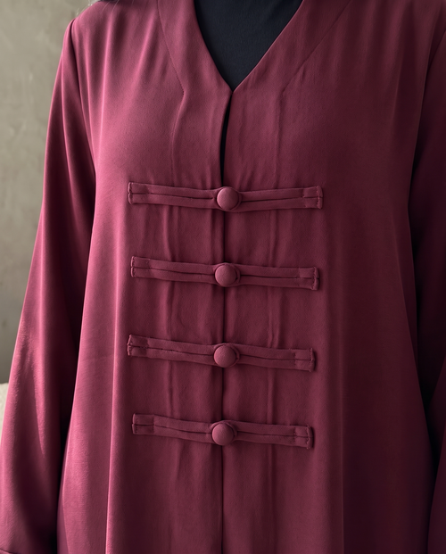 Elegant Maroon Abaya with Structured Front Panel Button Design – hover image