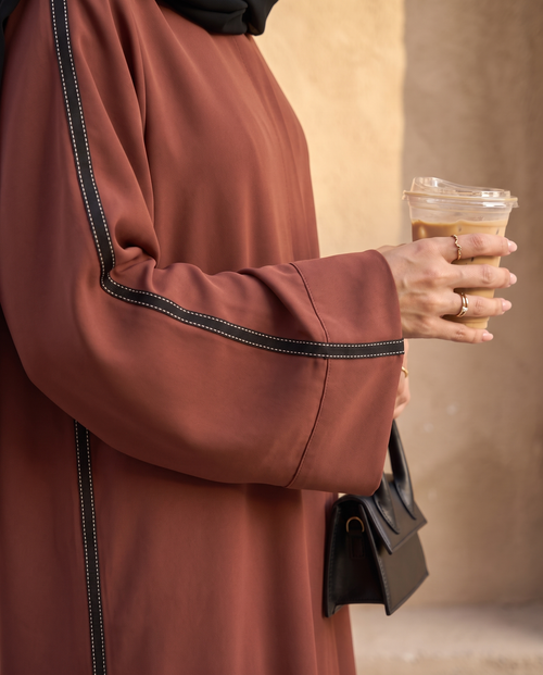 Rosewood Modern Abaya with Contrast Trim and Wide Sleeves – hover image