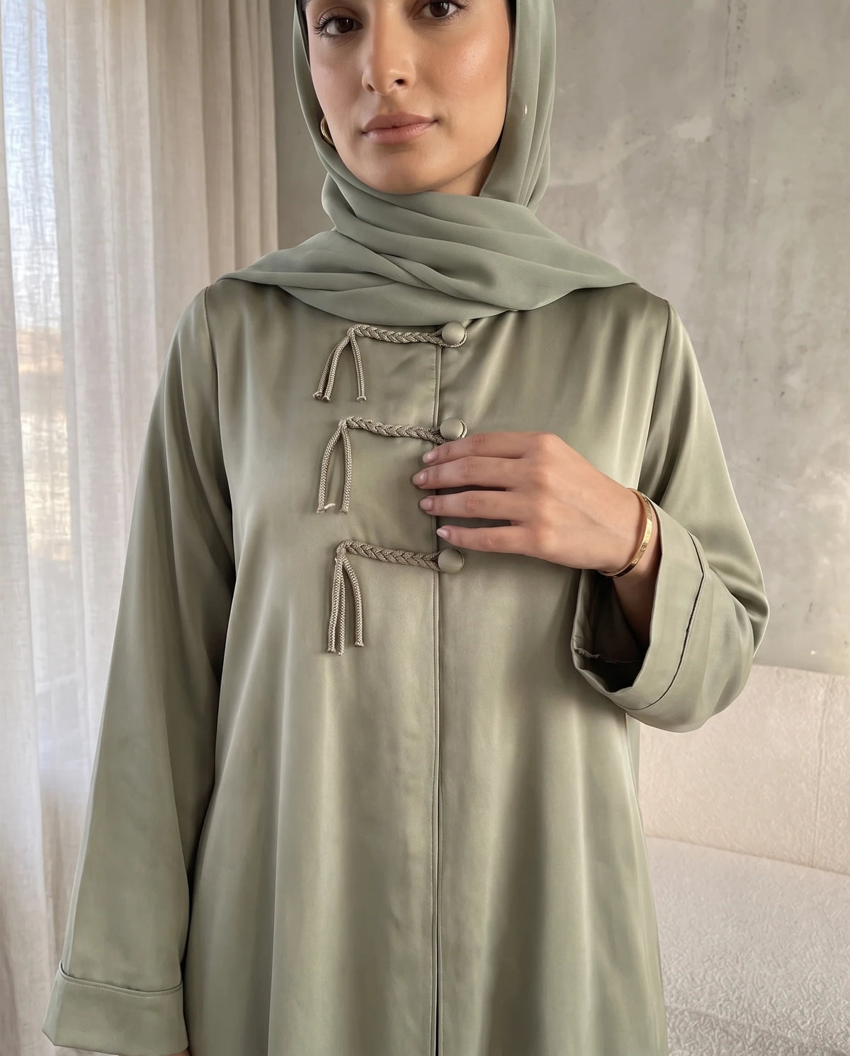 Sage Loop Abaya