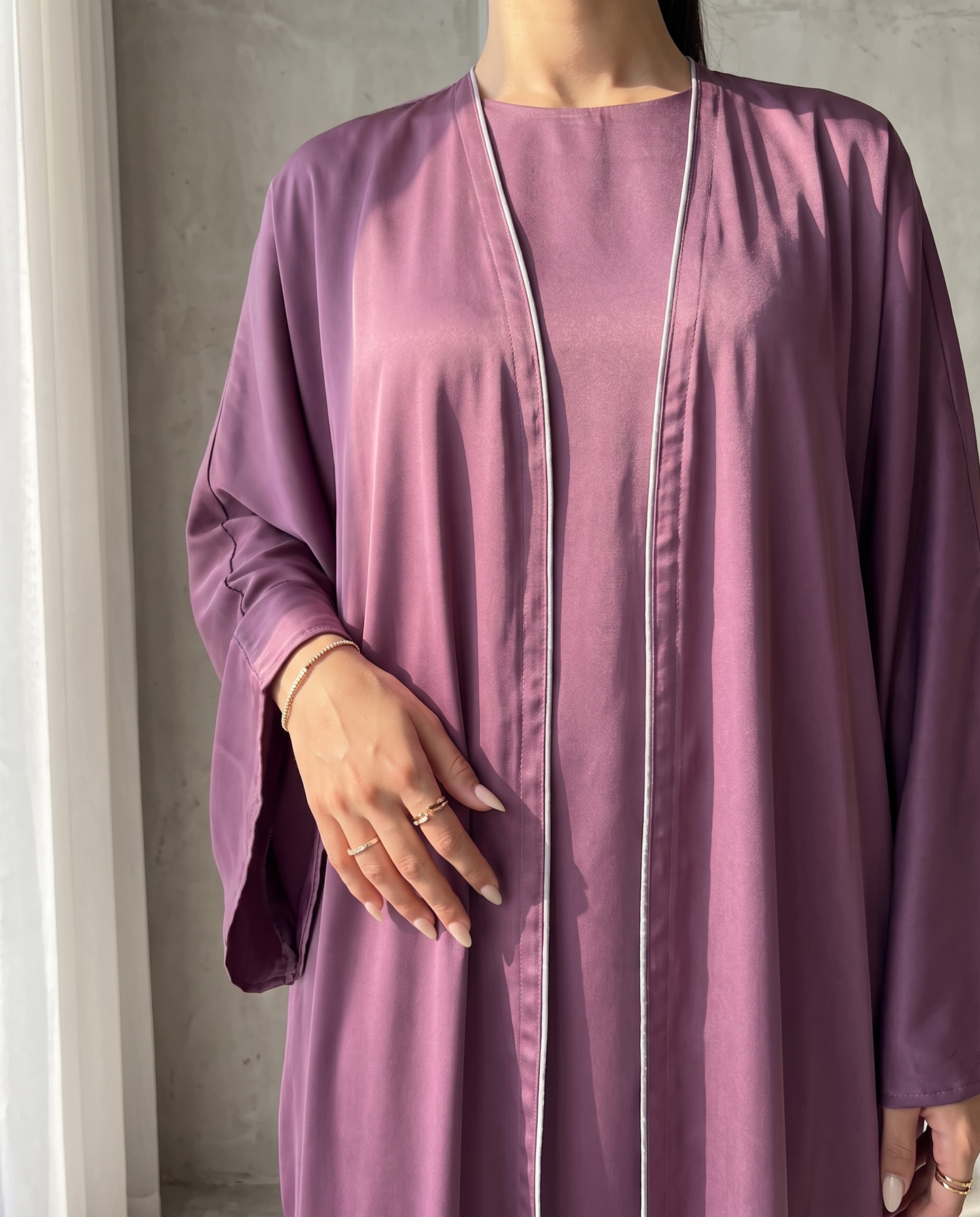 Elegant Purple Open Abaya Set Vertical Detailing With Matching Inner Dress