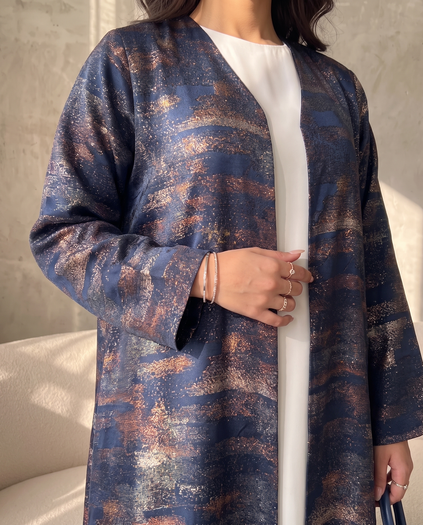 Abstract Horizon Textured Night Blue Abaya
