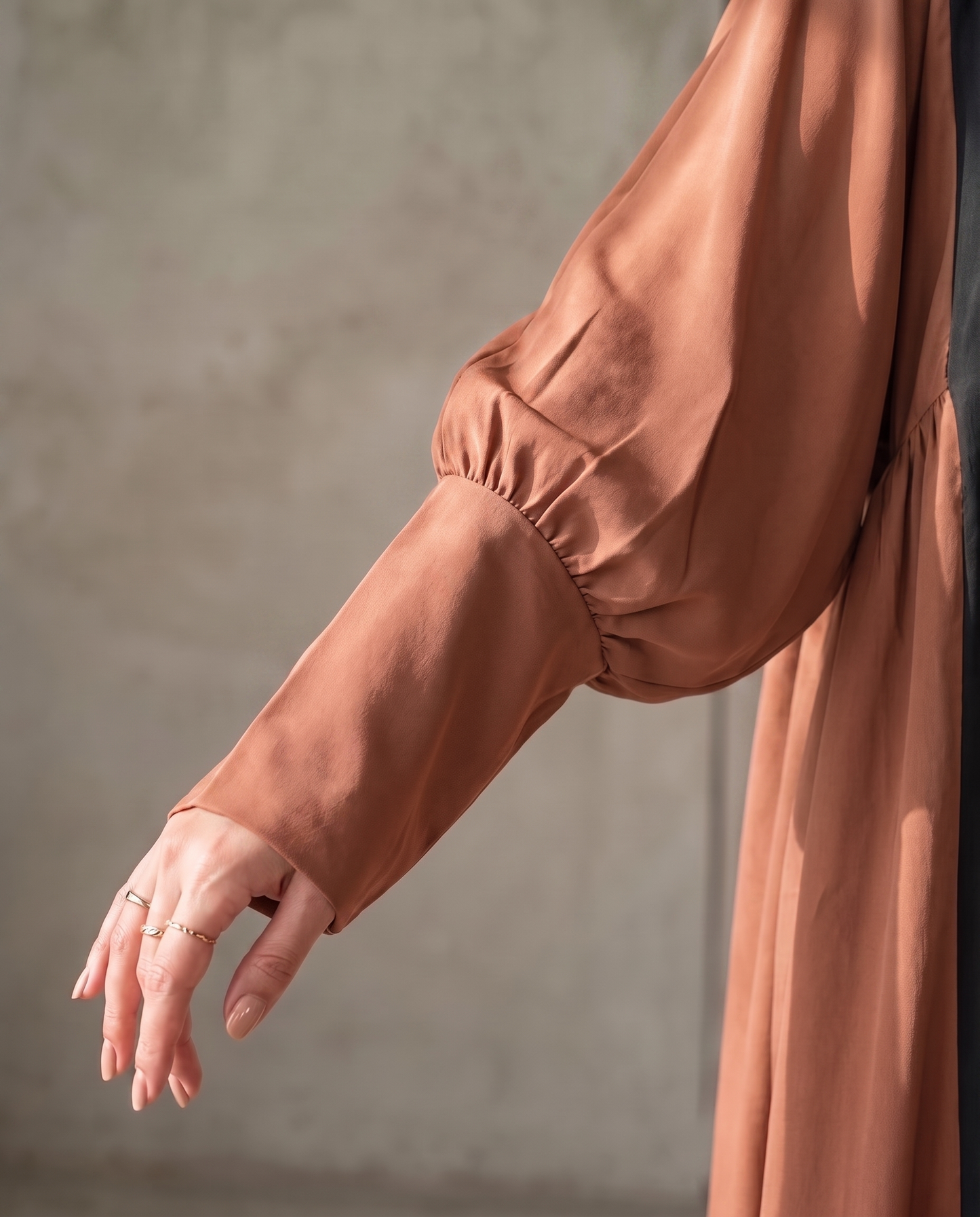 Minimal Hooded Open Abaya with Fluid Drape Terracotta and Relaxed Silhouette