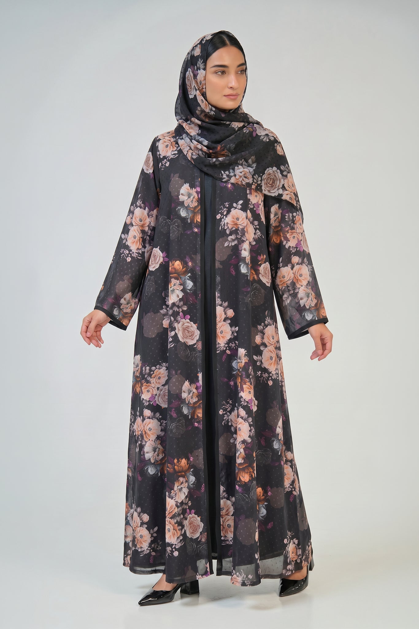 Midnight Rose Garden Abaya