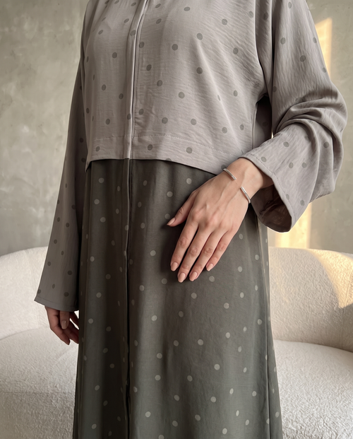 Dove Gray Polka Dot Abaya with Oversized Collar – hover image