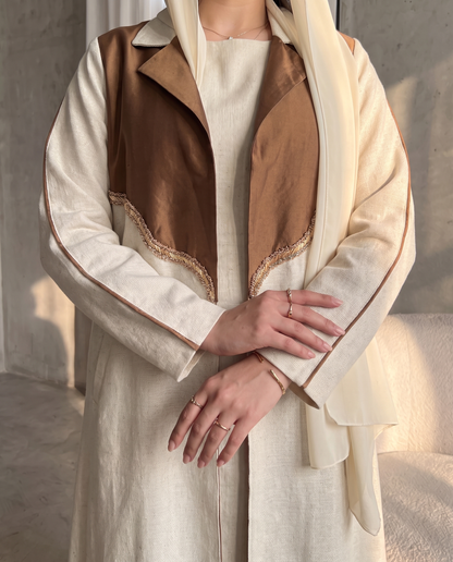 Contrast Lapel Linen Abaya with Elegant Embellished Detail