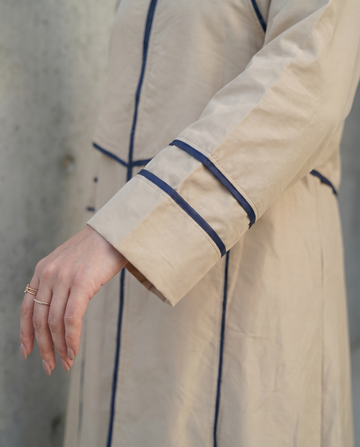 Beige Taffeta Abaya with Sculpted Royal-Blue Panel Piping