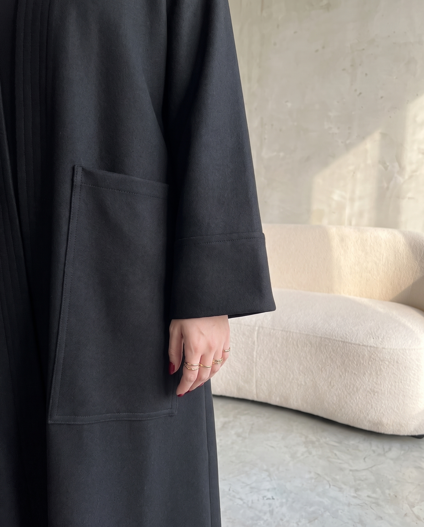 Minimalist Structured Black Abaya with Wide Sleeves & Clean Panel Detailing