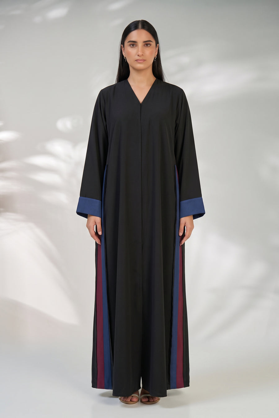 Horizon Contrast Abaya