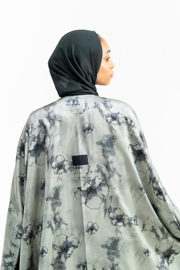 Smoky Orchid Abaya – hover image