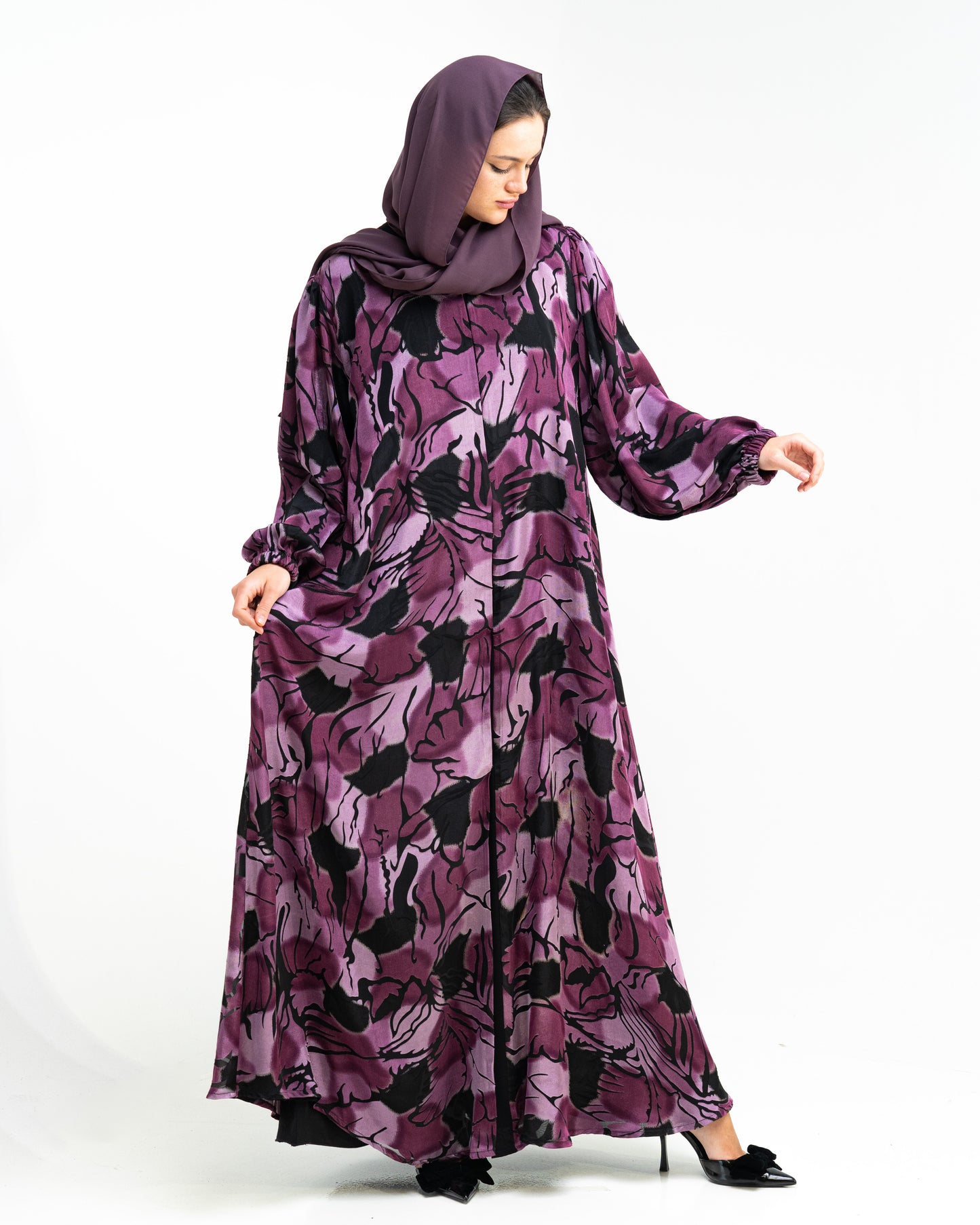 Printed Abaya with Bold Floral Brushwork