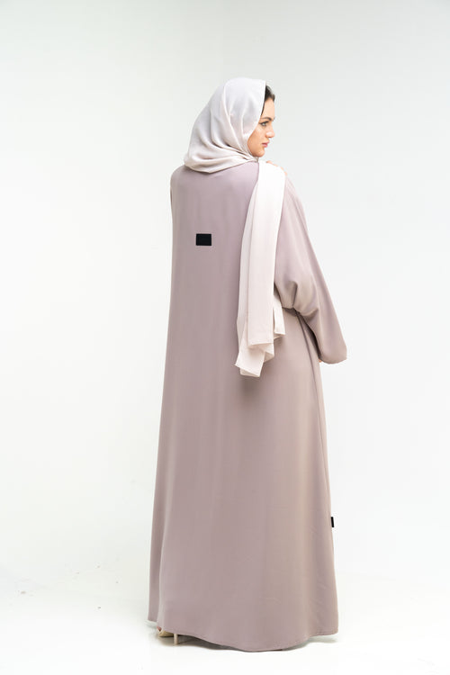 Premium Open Abaya with Smooth Finish – hover image