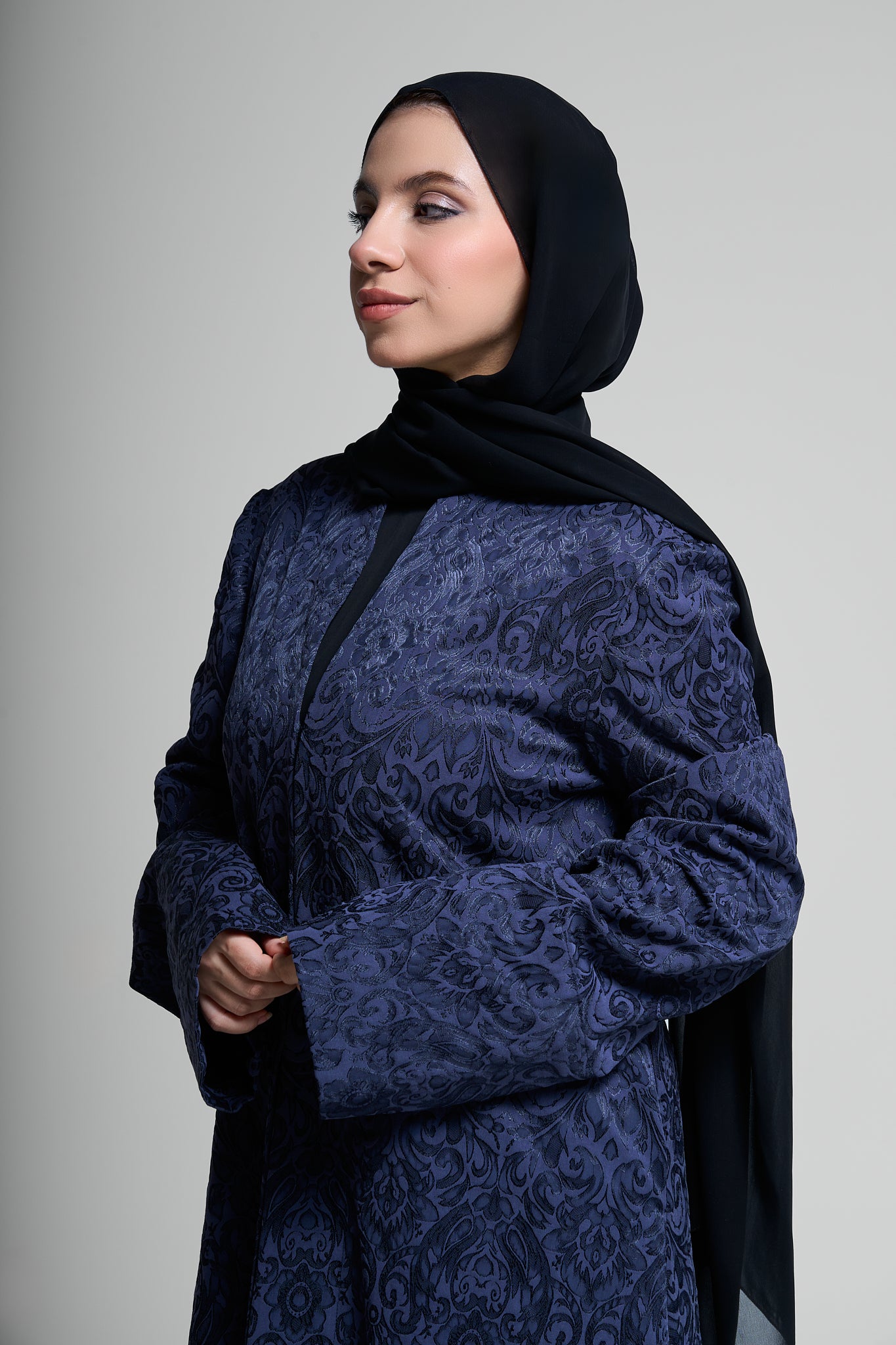 Midnight Elegance Abaya