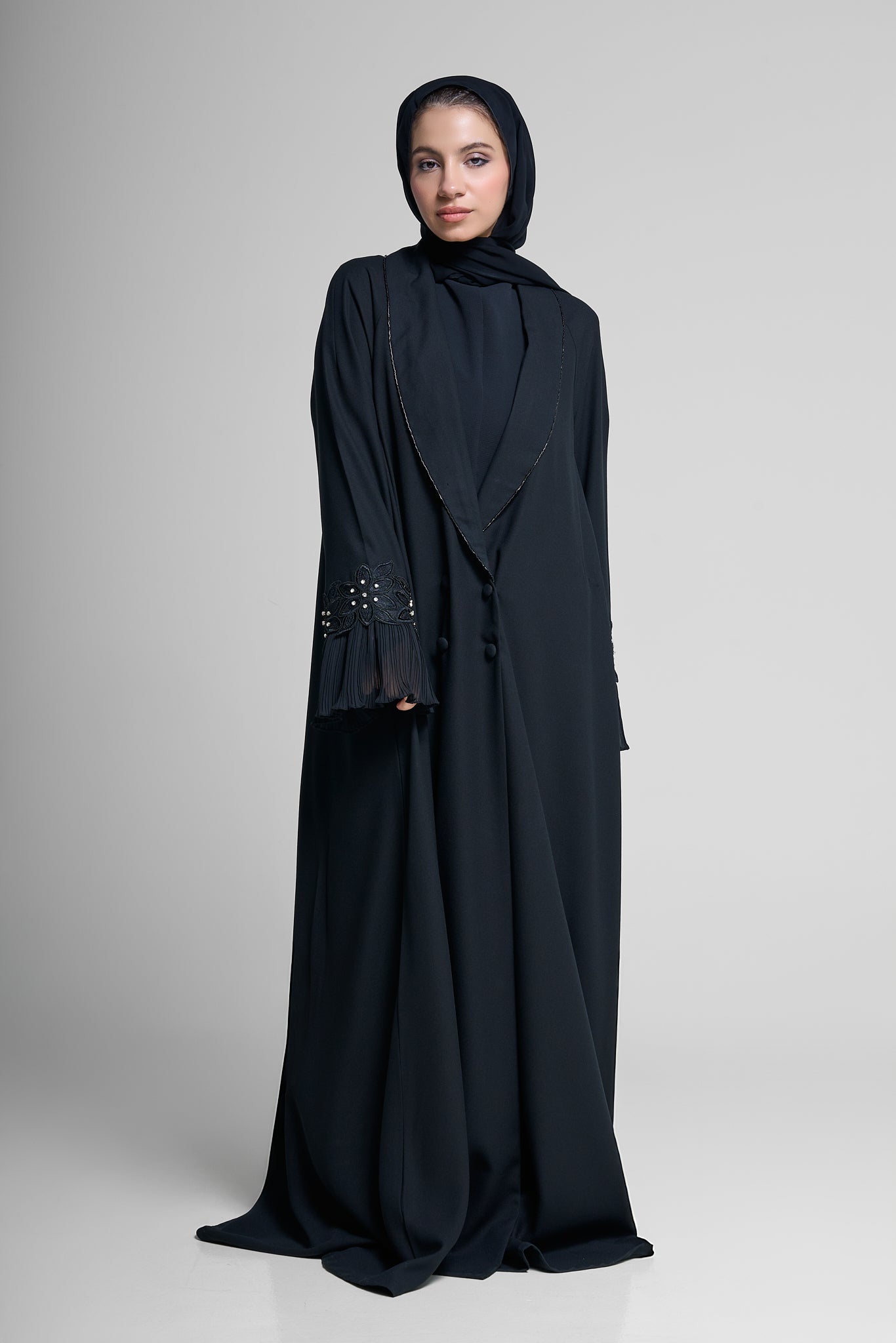 Pearl Cuff Abaya