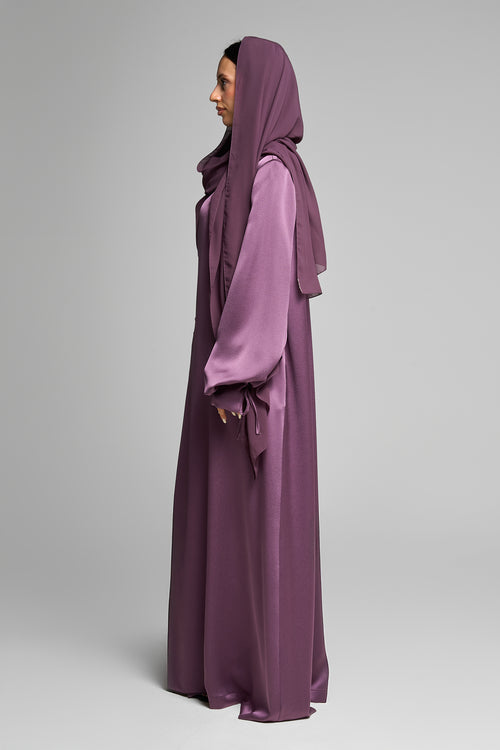 Majestic Drape Abaya – hover image