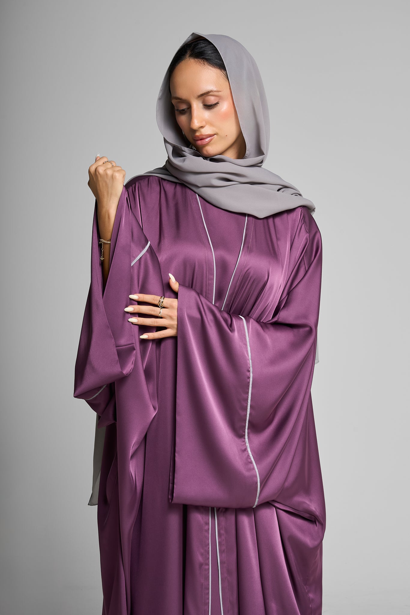 Timeless Line Abaya set