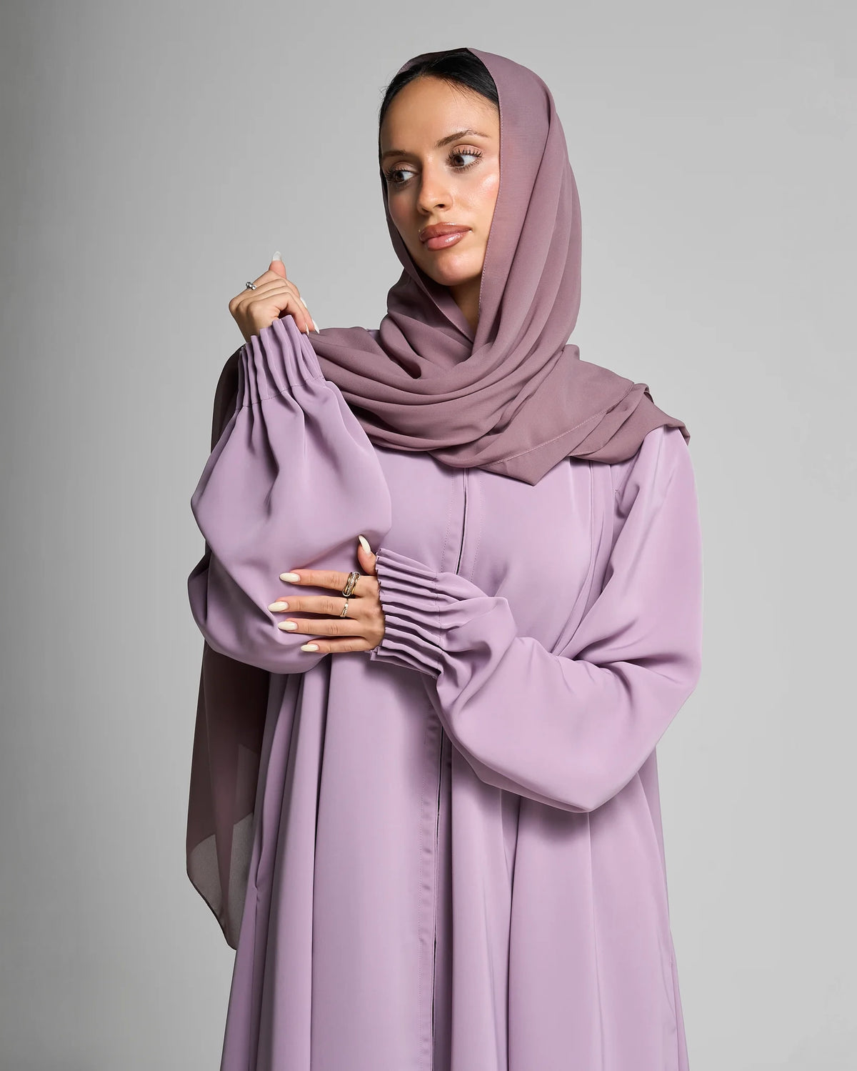 Classic Silhouette Lavender Abaya