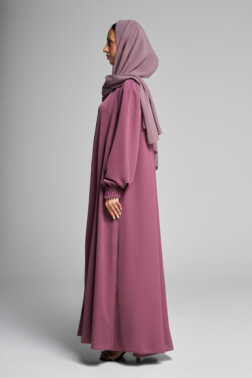 Pleated Sleeve Classic Rose Abaya with Flowy Silhouette – hover image
