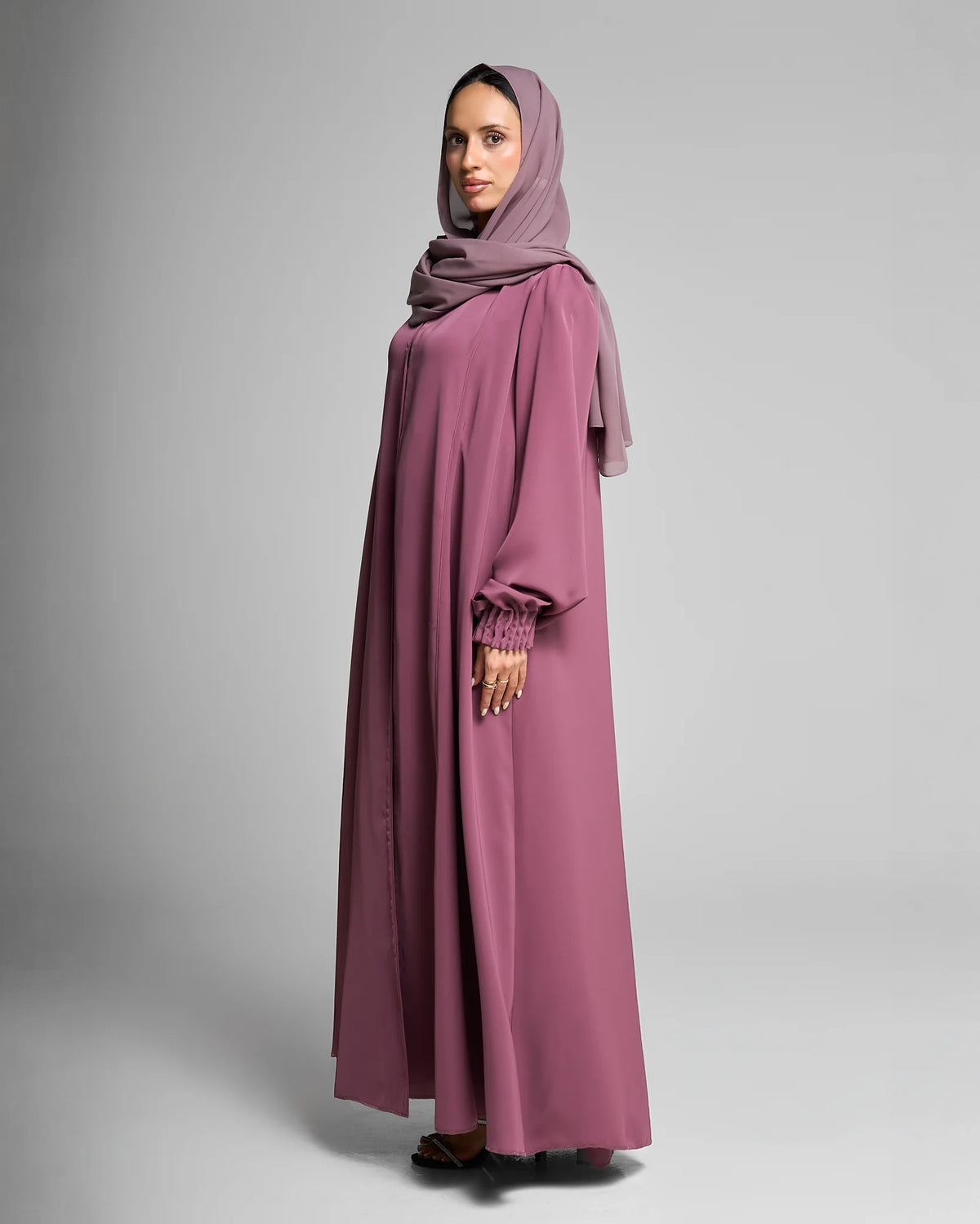 Classic Silhouette Rose Abaya