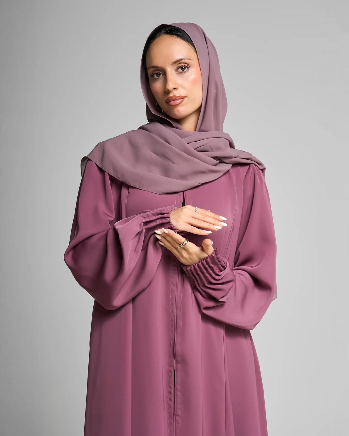 Classic Silhouette Rose Abaya