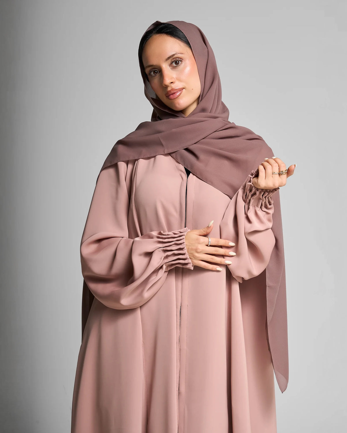 Classic Silhouette Pale Chestnut Abaya