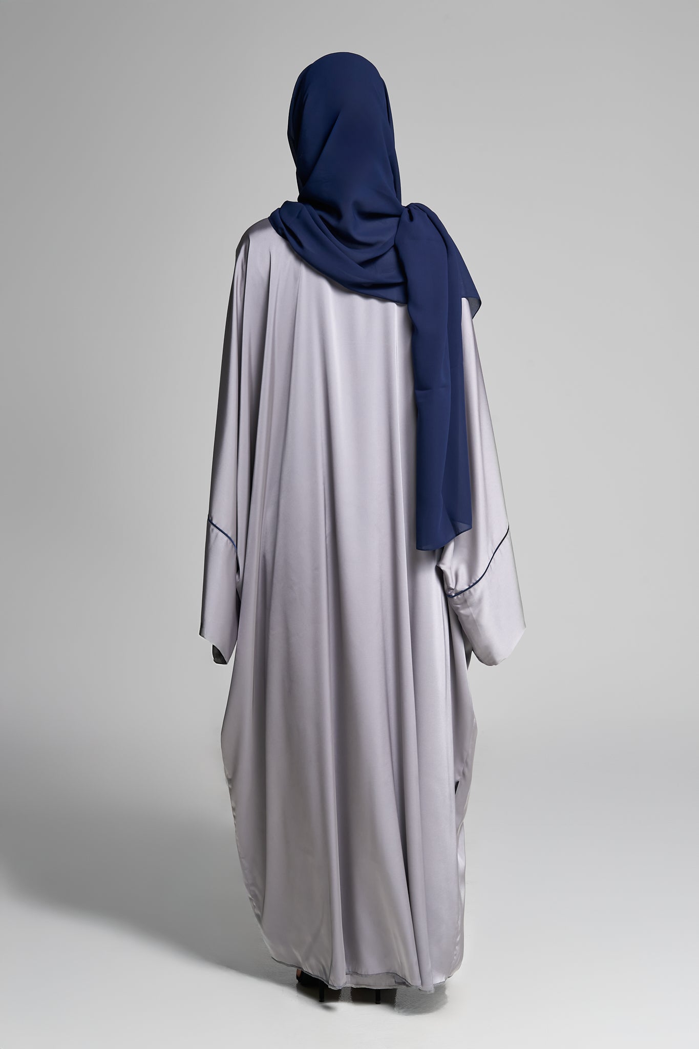 Timeless Line Abaya set