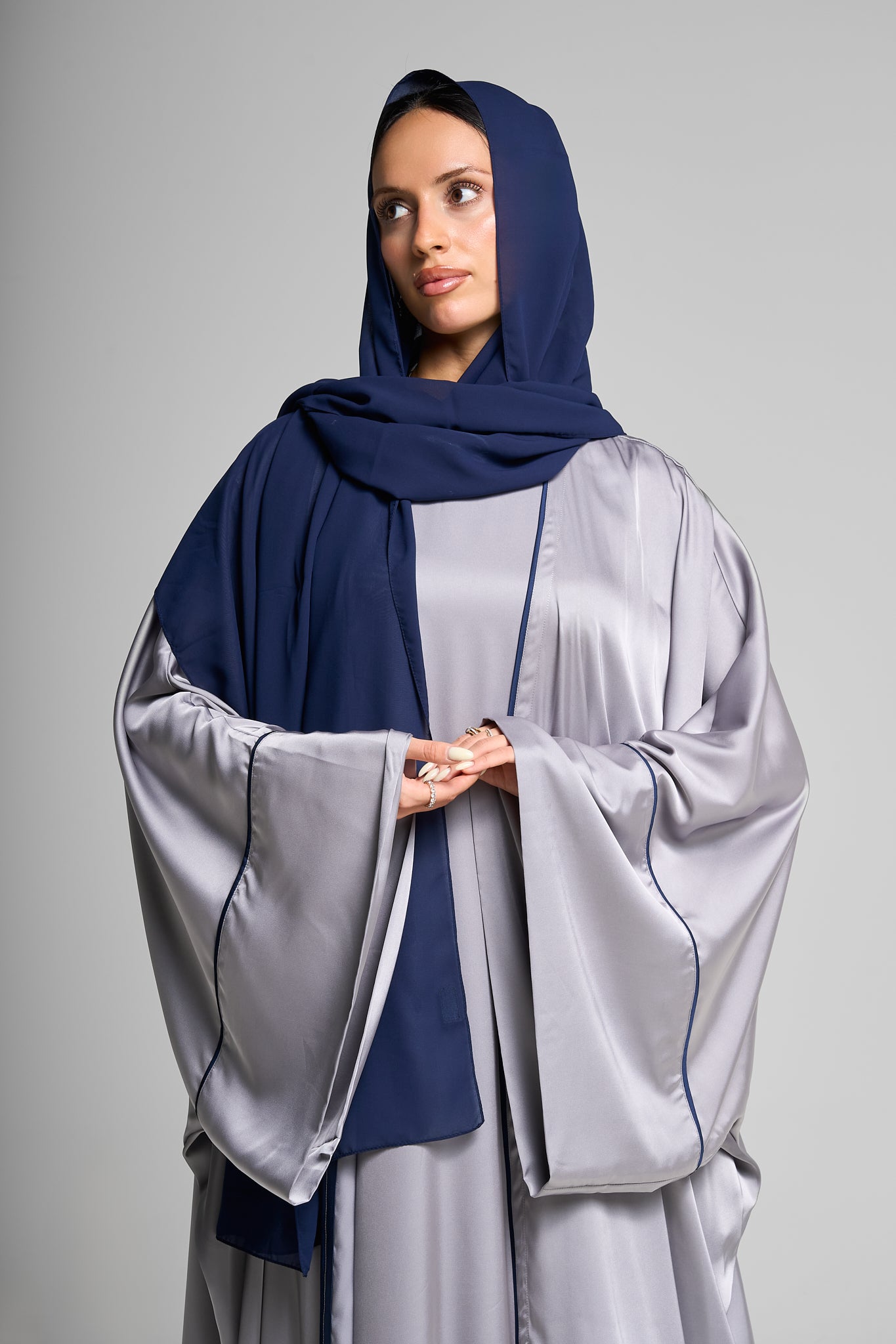 Elegant Silver Open Abaya Set Vertical Detailing With Matching Inner Dress
