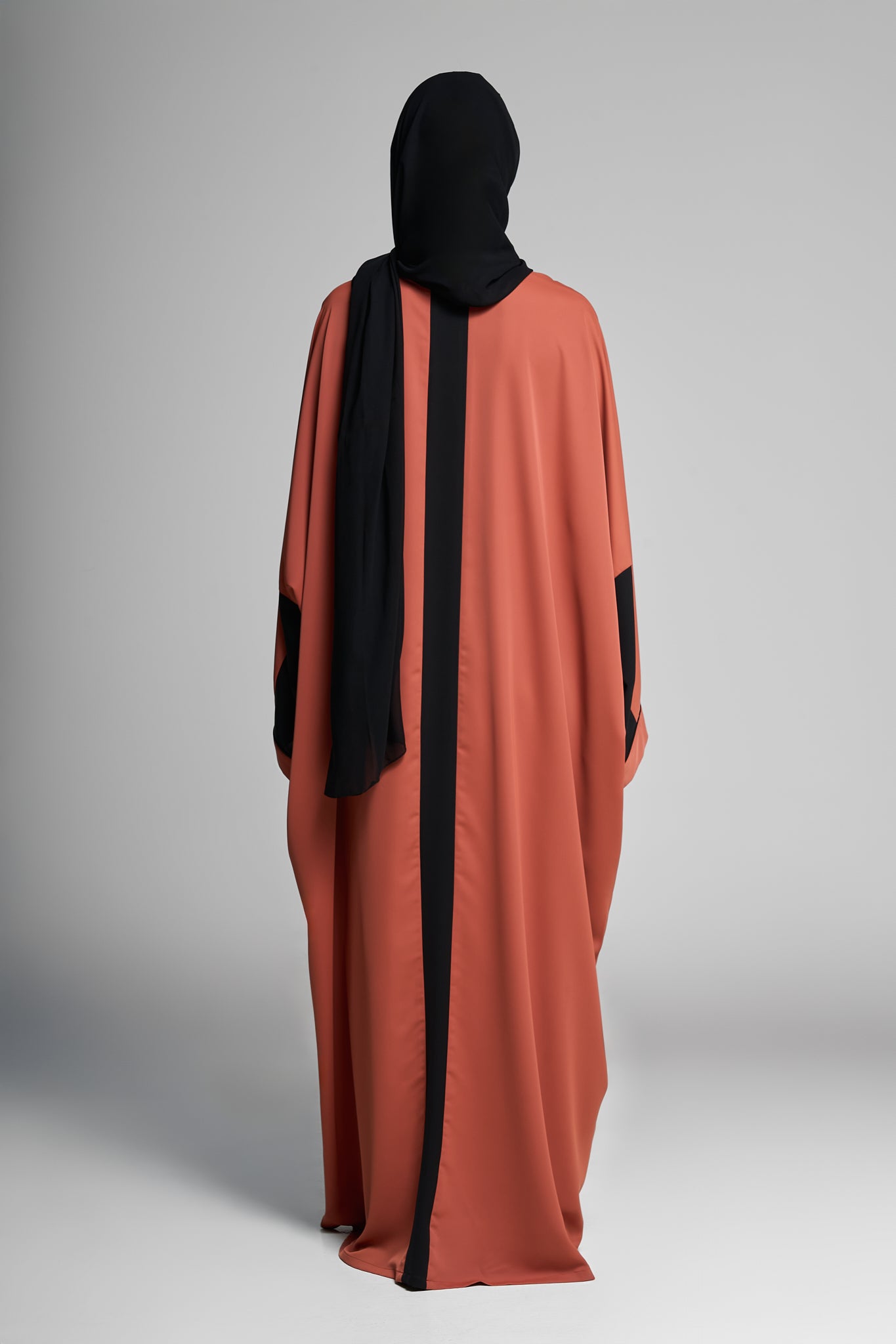 Clay Harmony Abaya