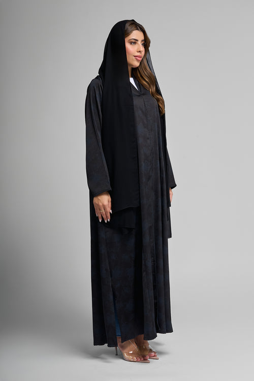 Nightshade Veil Abaya – hover image