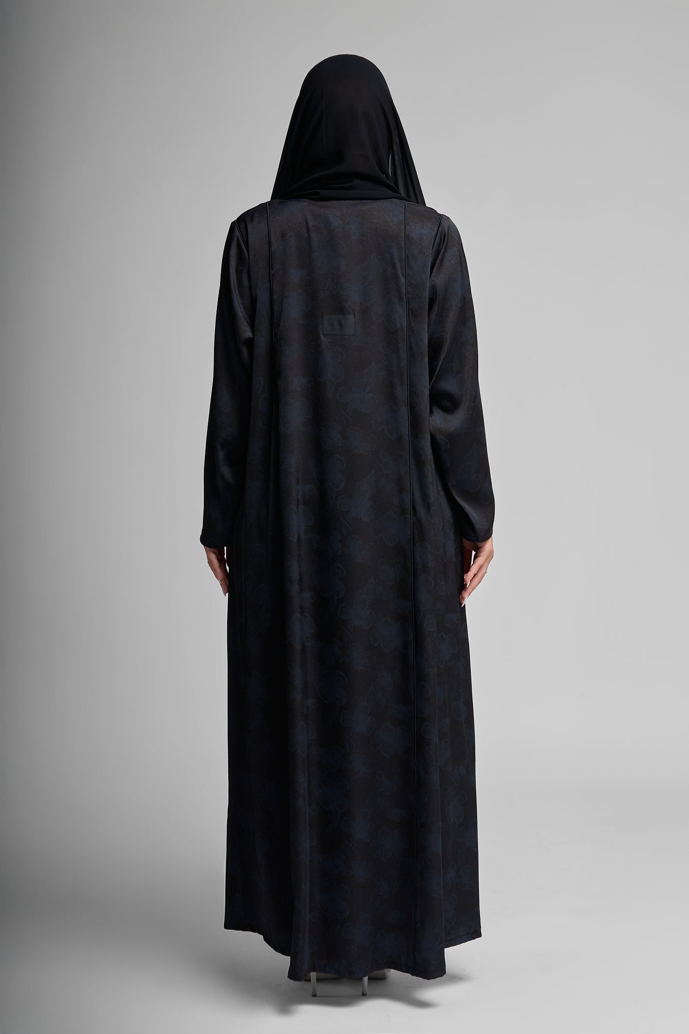 Nightshade Veil Abaya