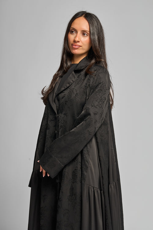Ebon Rose Abaya – hover image