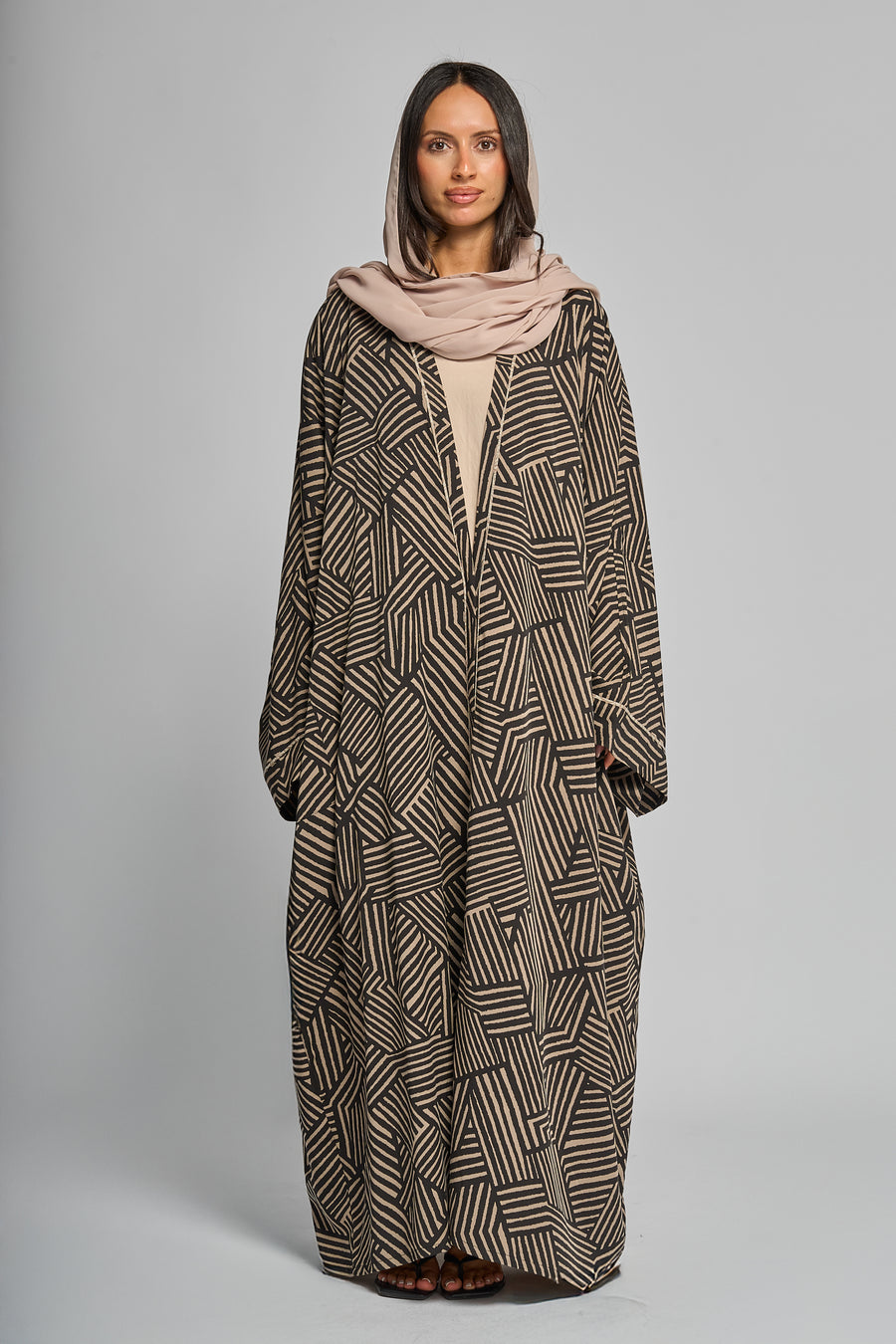 Kimono Style Geometric Print Black Open Abaya