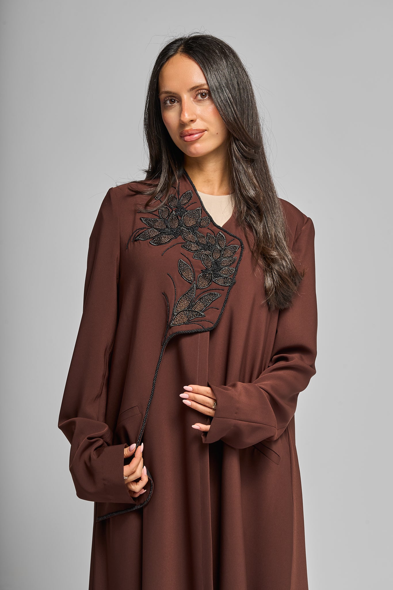 Luxury Flow Abaya Featuring Curved Embroidered Floral Panel abay.com Luxury Flow Abaya Featuring Curved Embroidered Floral Panel abay.com
