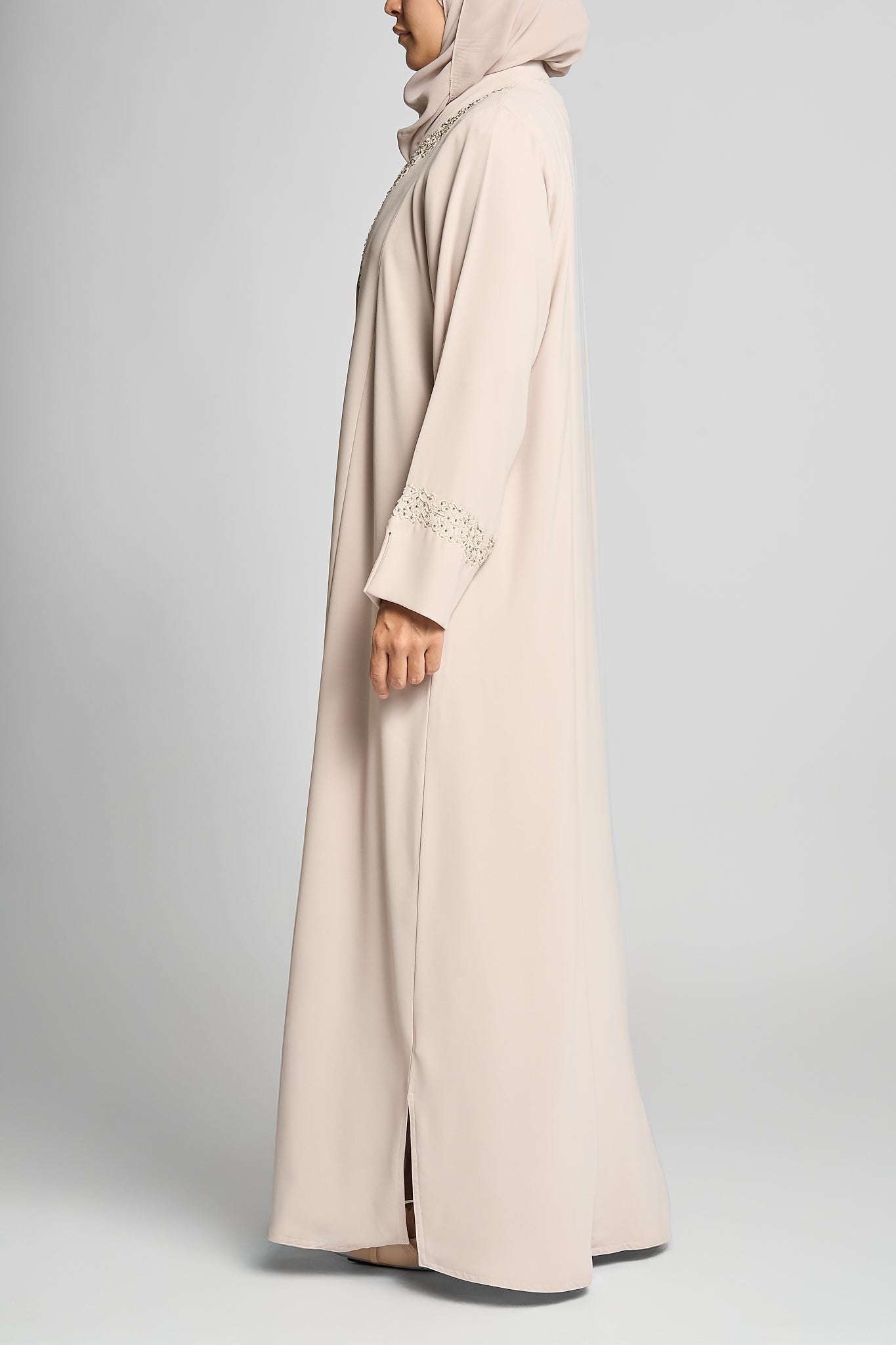 Amirah Pearl Abaya
